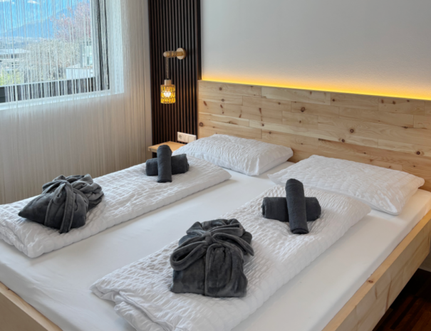 Collis Schlafzimmer v2