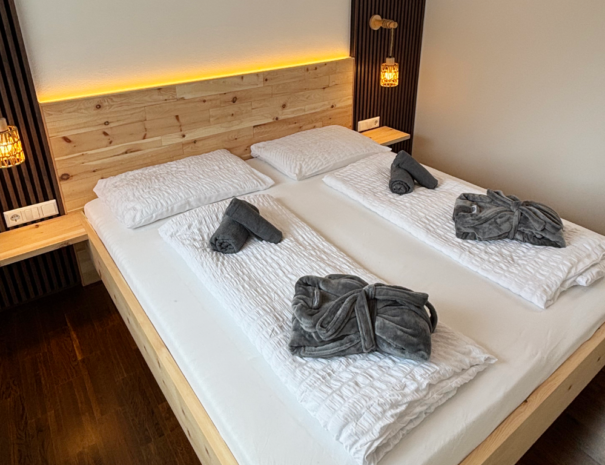 Collis Schlafzimmer v3